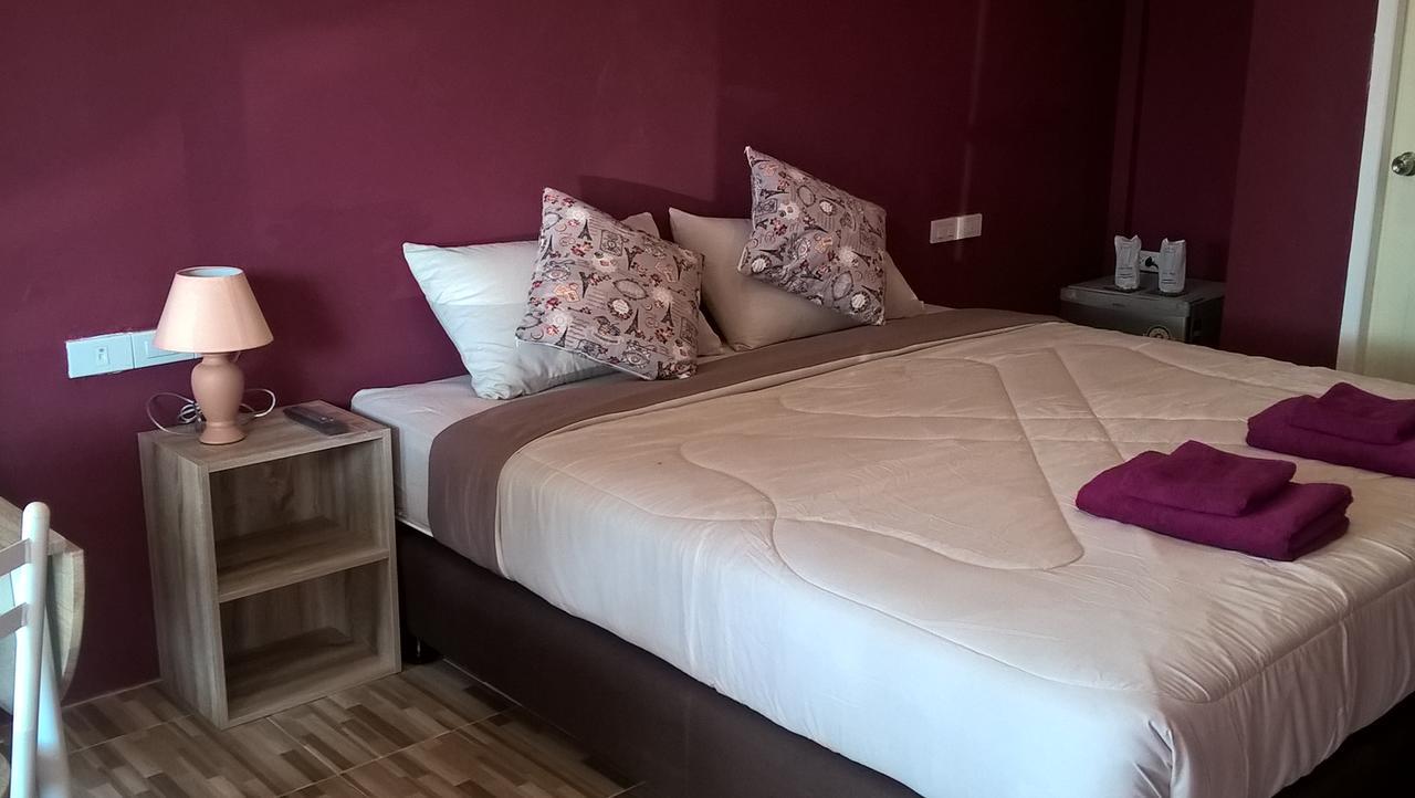 Aiyara House Bed and Breakfast Phra Nakhon Si Ayutthaya Buitenkant foto