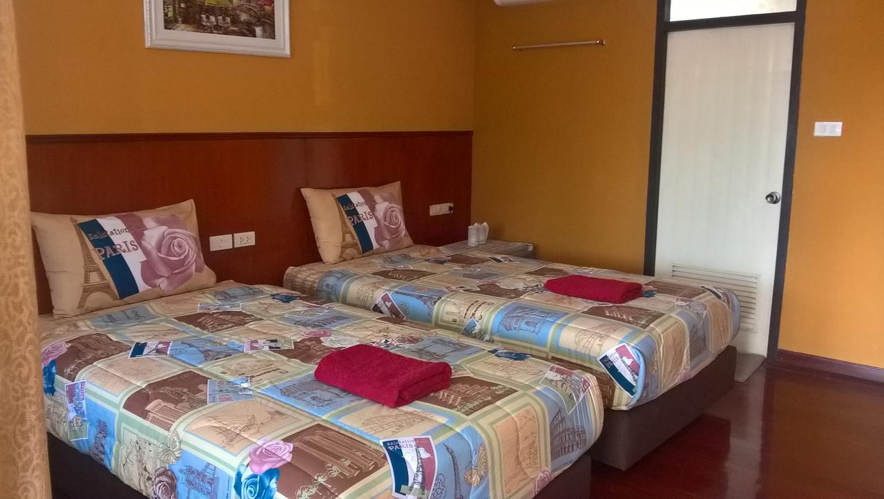 Aiyara House Bed and Breakfast Phra Nakhon Si Ayutthaya Buitenkant foto